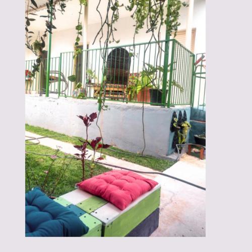 Casa Jardim Hostel Bh - Santa Efigenia - Paraiso بيلو هورزونتي المظهر الخارجي الصورة